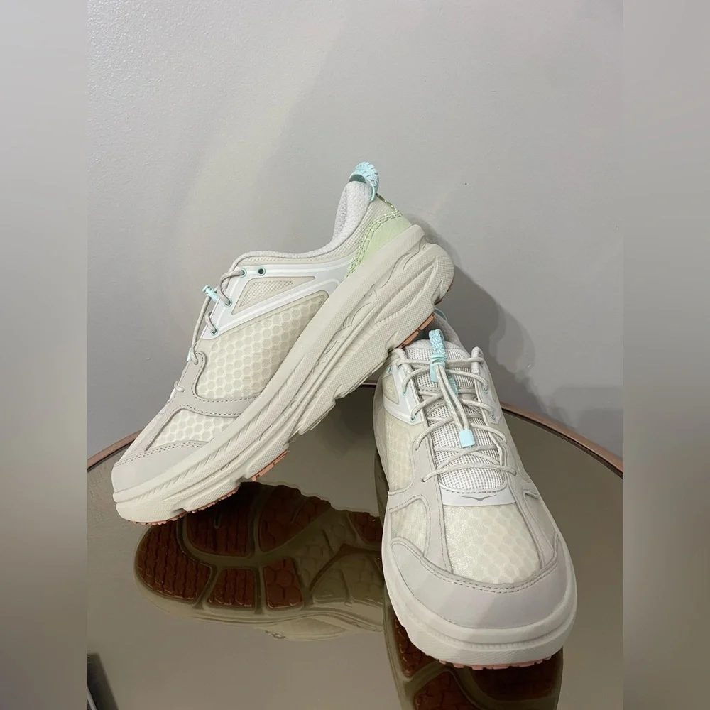 Hoka Bondi B3‎ Oat Milk Sneakers Men's 13 Women's 14 NWOB